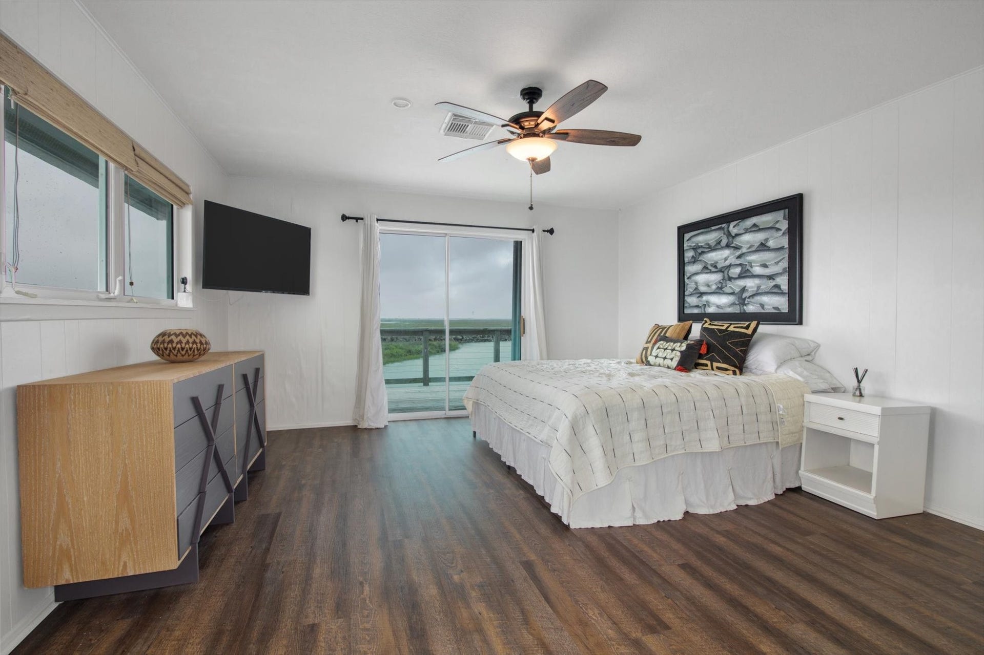 354 Ling Street, Bayou Vista, TX 77563 354 Ling Street, Bayou Vista, TX 77563