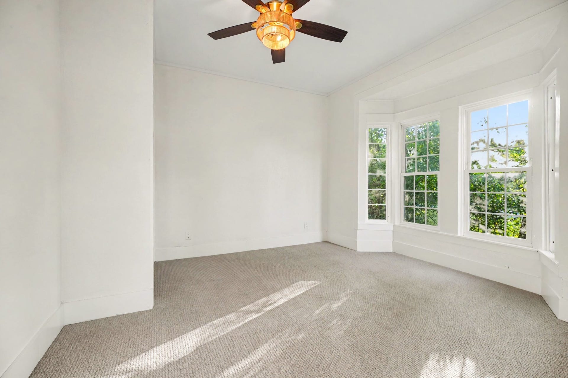 Final 4th bedroom with all natural lighting as in the others