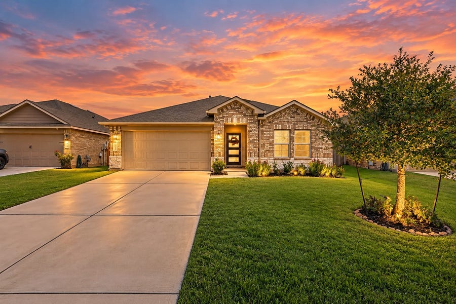 Property photo for 21225 Ivy Woods Court, New Caney, TX