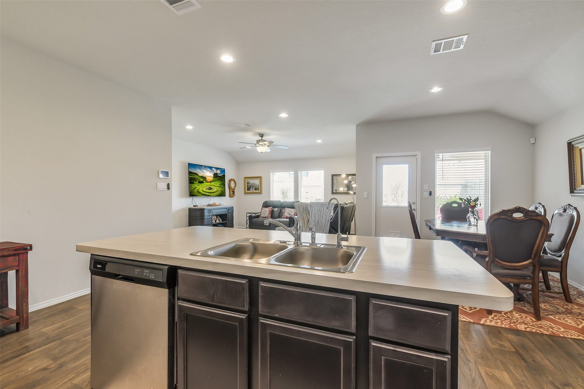 21225 Ivy Woods Court, New Caney, TX 77357 21225 Ivy Woods Court, New Caney, TX 77357