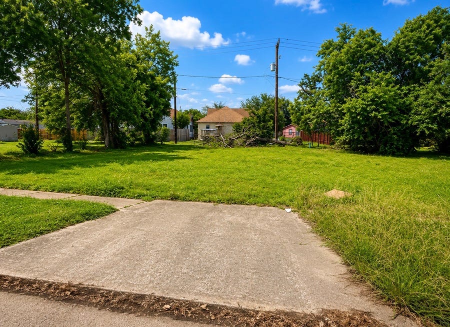 Property photo for 1312 Cherry Street, Baytown, TX