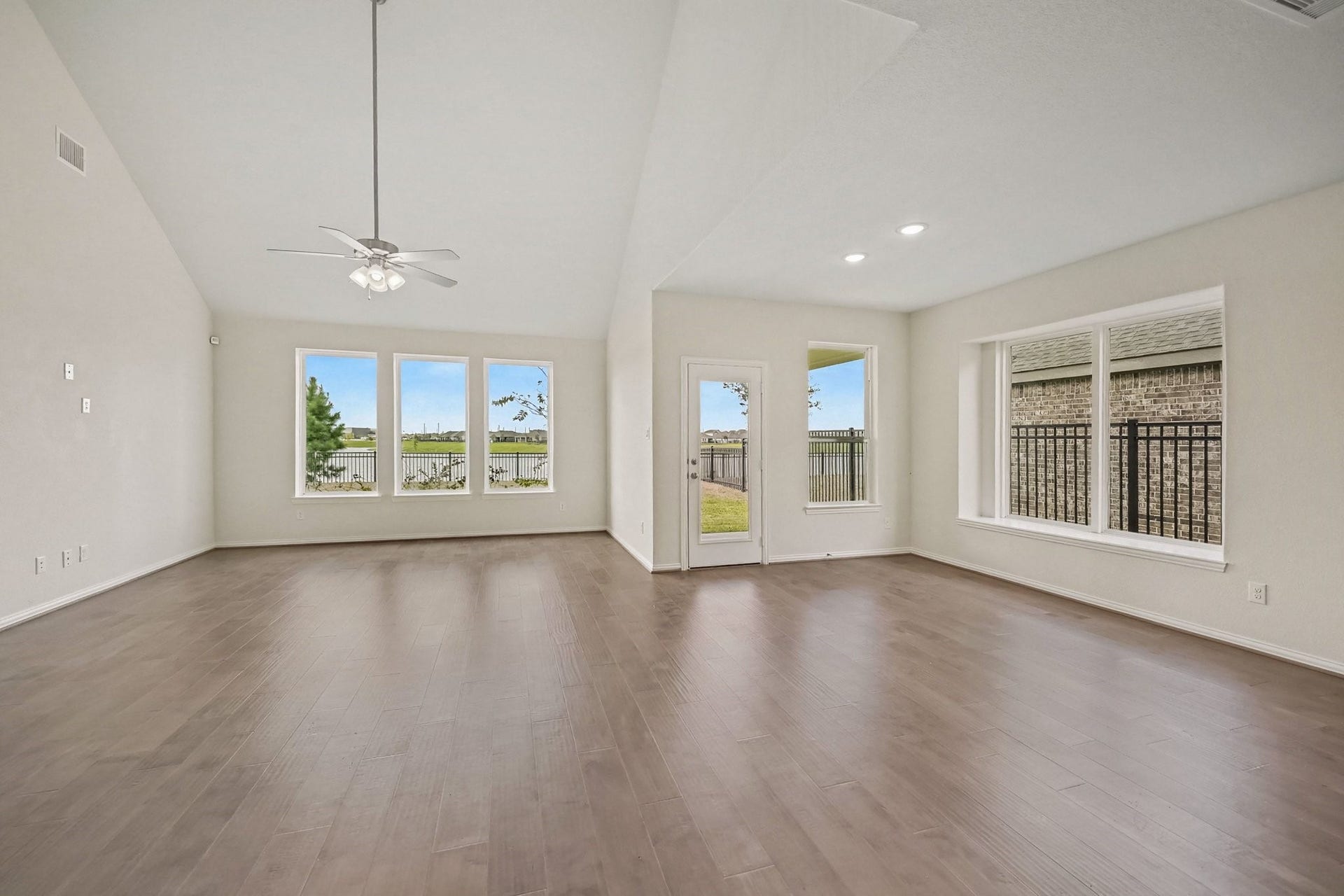 5823 Westwood Shore Drive, Katy, TX 77493