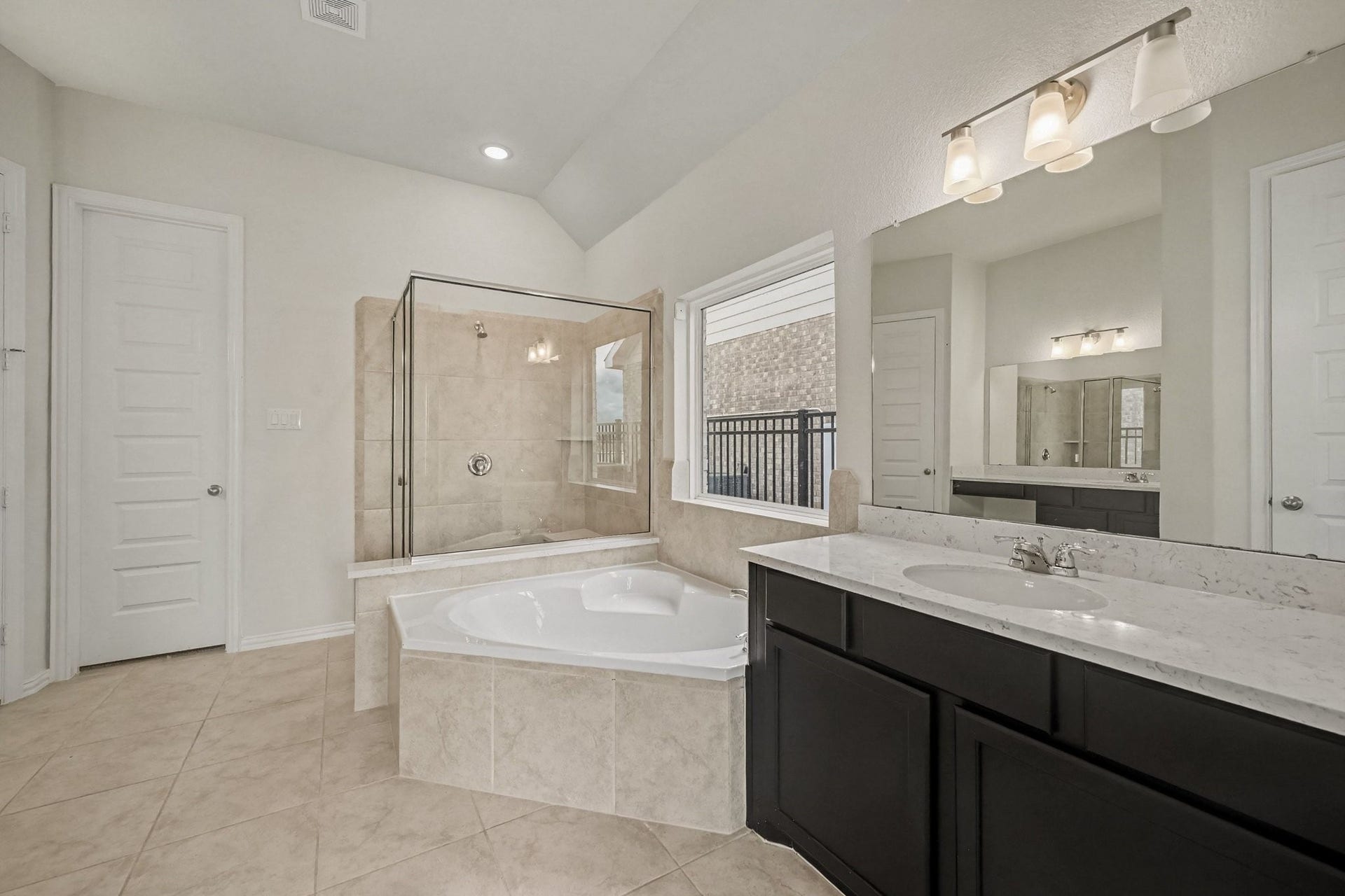 Primary bath with soaking tub