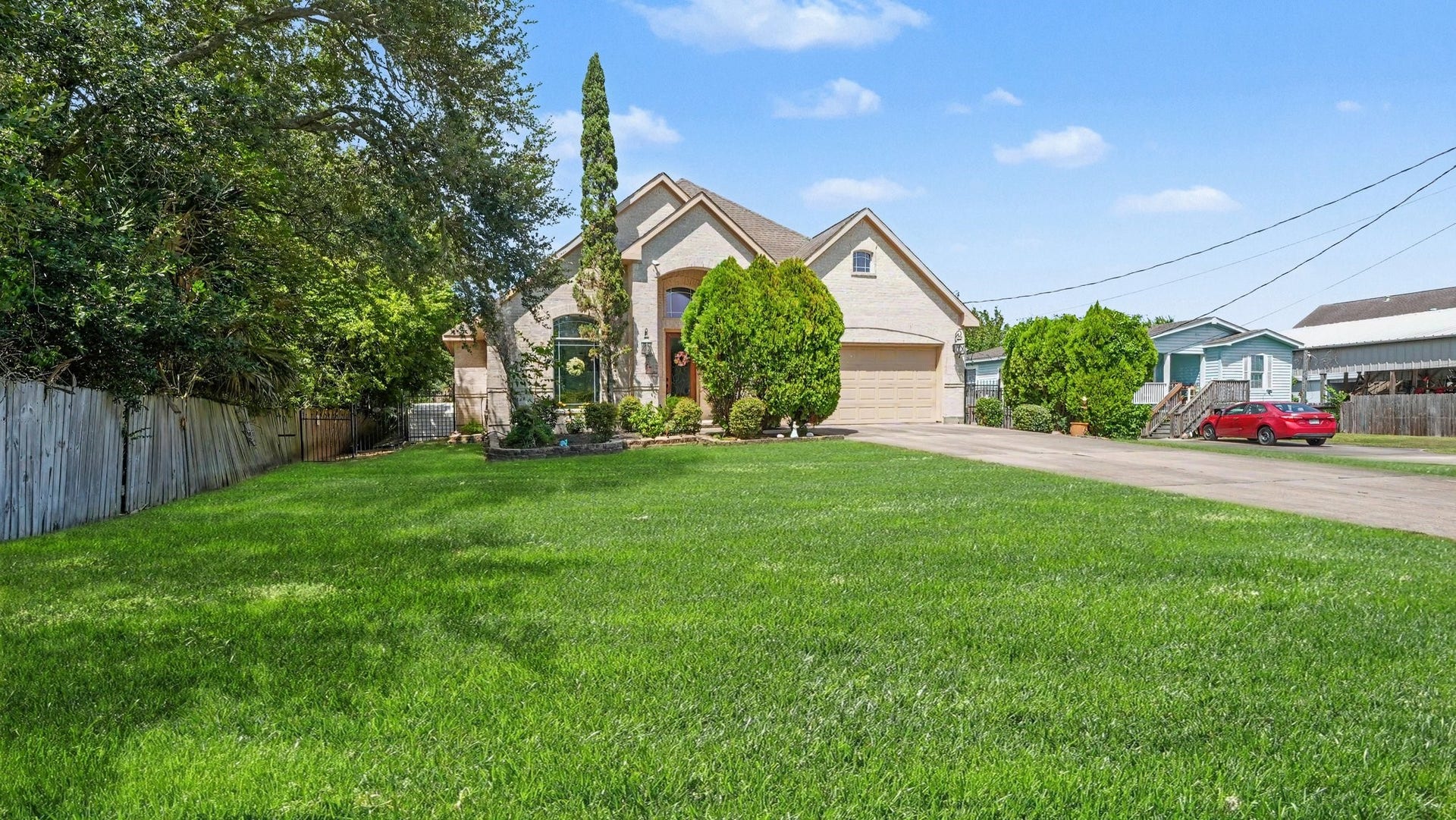 2424 Rue De Lafitte Drive, San Leon, TX 77539 2424 Rue De Lafitte Drive, San Leon, TX 77539