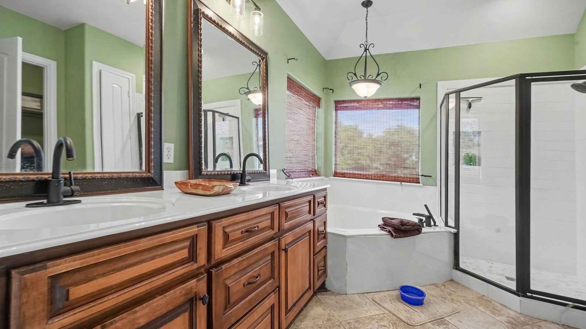 2424 Rue De Lafitte Drive, San Leon, TX 77539 2424 Rue De Lafitte Drive, San Leon, TX 77539