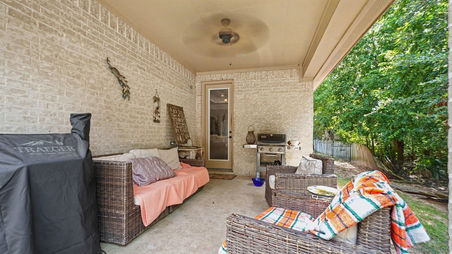2424 Rue De Lafitte Drive, San Leon, TX 77539 2424 Rue De Lafitte Drive, San Leon, TX 77539