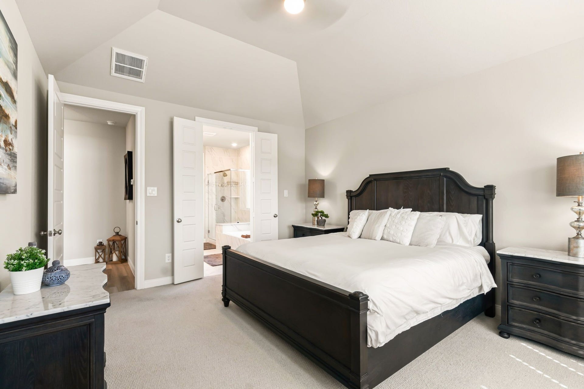 7050 Lauren Oak Drive, Conroe, TX 77304 7050 Lauren Oak Drive, Conroe, TX 77304