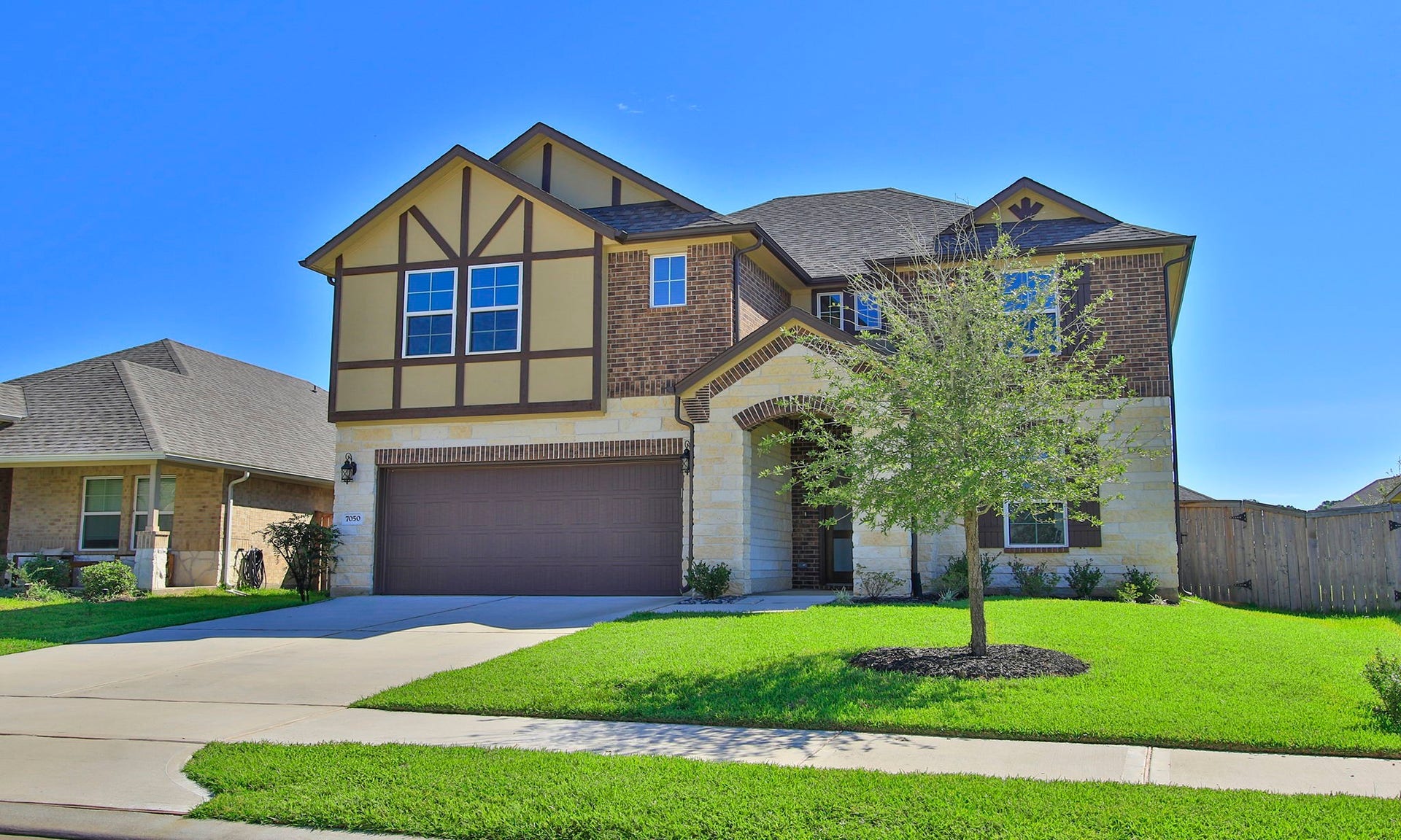 7050 Lauren Oak Drive, Conroe, TX 77304 7050 Lauren Oak Drive, Conroe, TX 77304