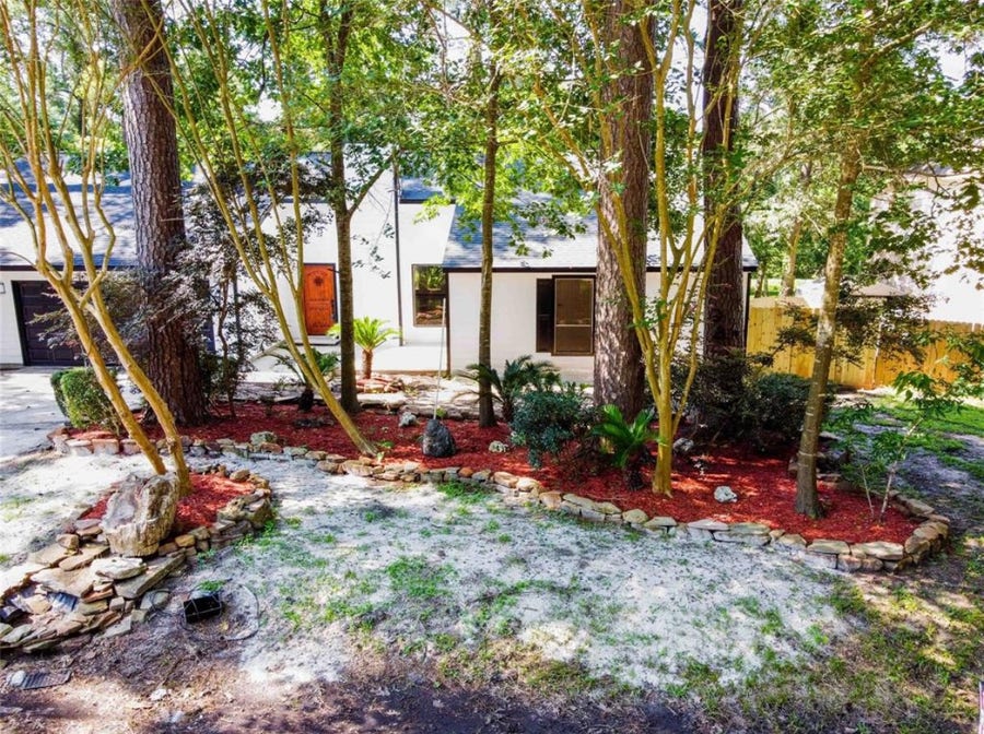 Property photo for 1710 Hill Top Lane, Kingwood, TX