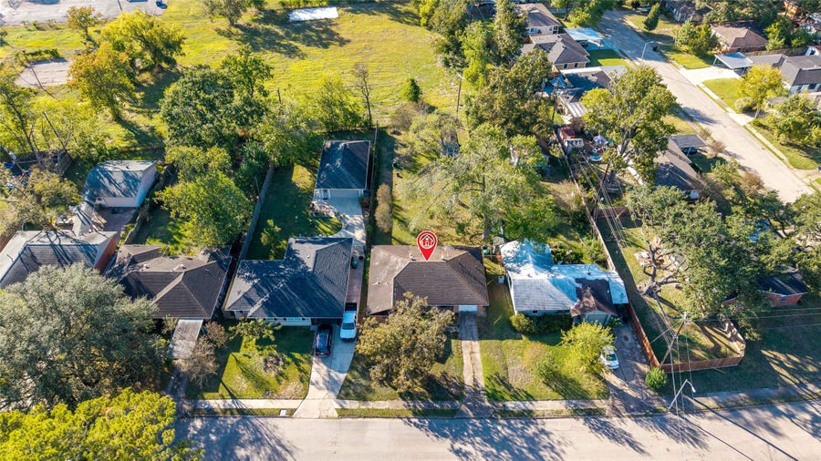 Property photo for 4801 Sanborn Drive, Houston, TX