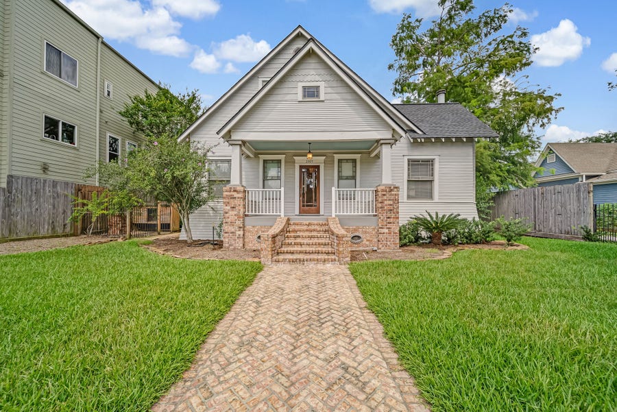 Property photo for 2009 Arlington Street, Houston, TX