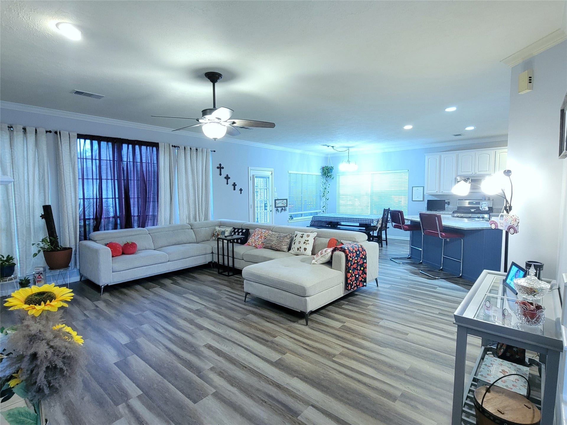 18402 Spinner Court Drive, Humble, TX 77346 18402 Spinner Court Drive, Humble, TX 77346