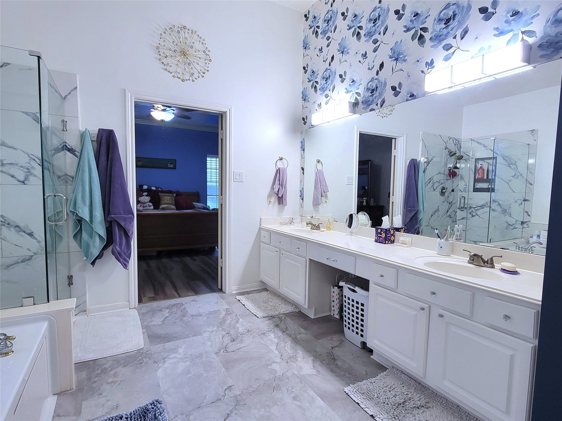 18402 Spinner Court Drive, Humble, TX 77346 18402 Spinner Court Drive, Humble, TX 77346