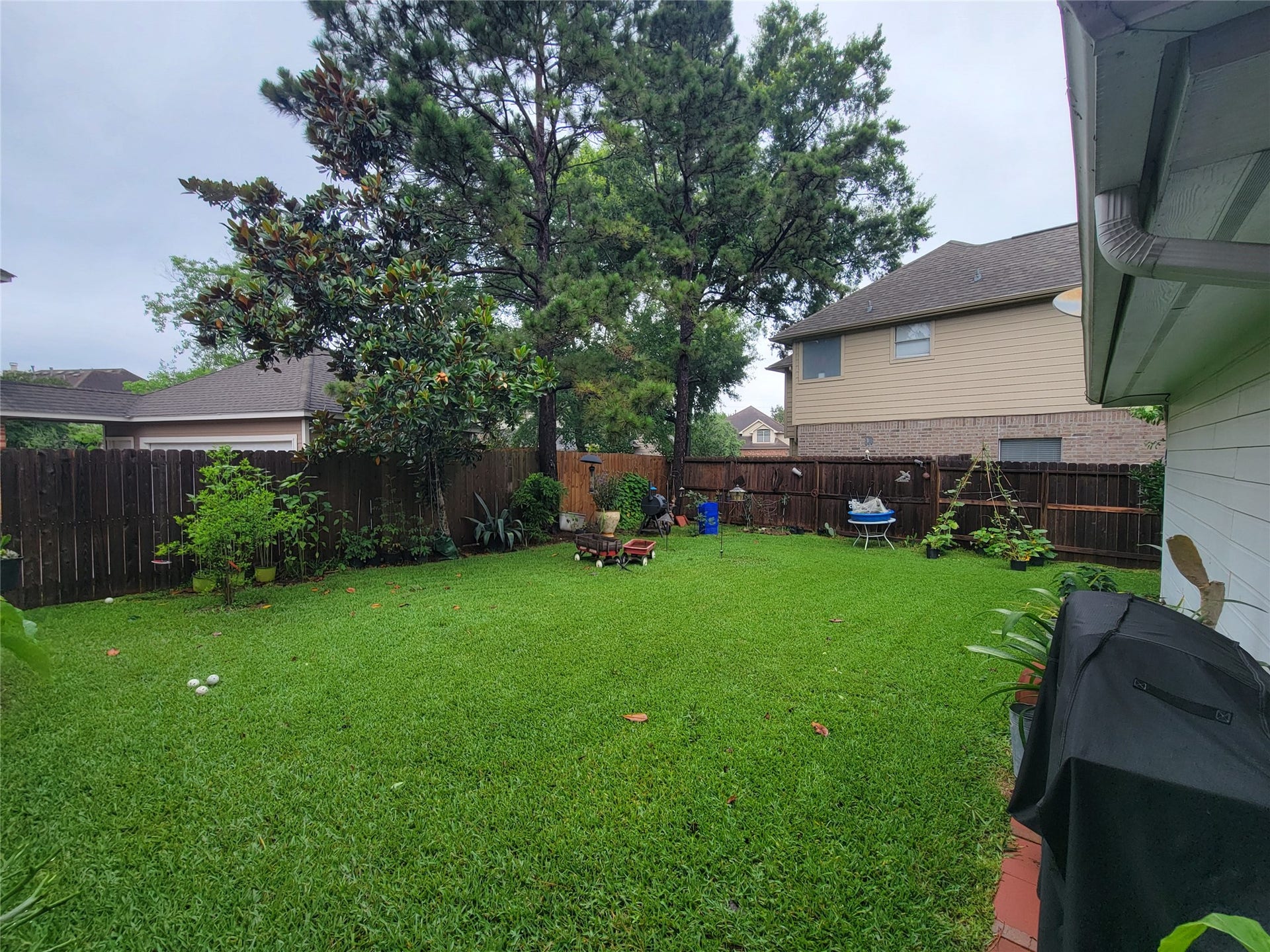 18402 Spinner Court Drive, Humble, TX 77346 18402 Spinner Court Drive, Humble, TX 77346