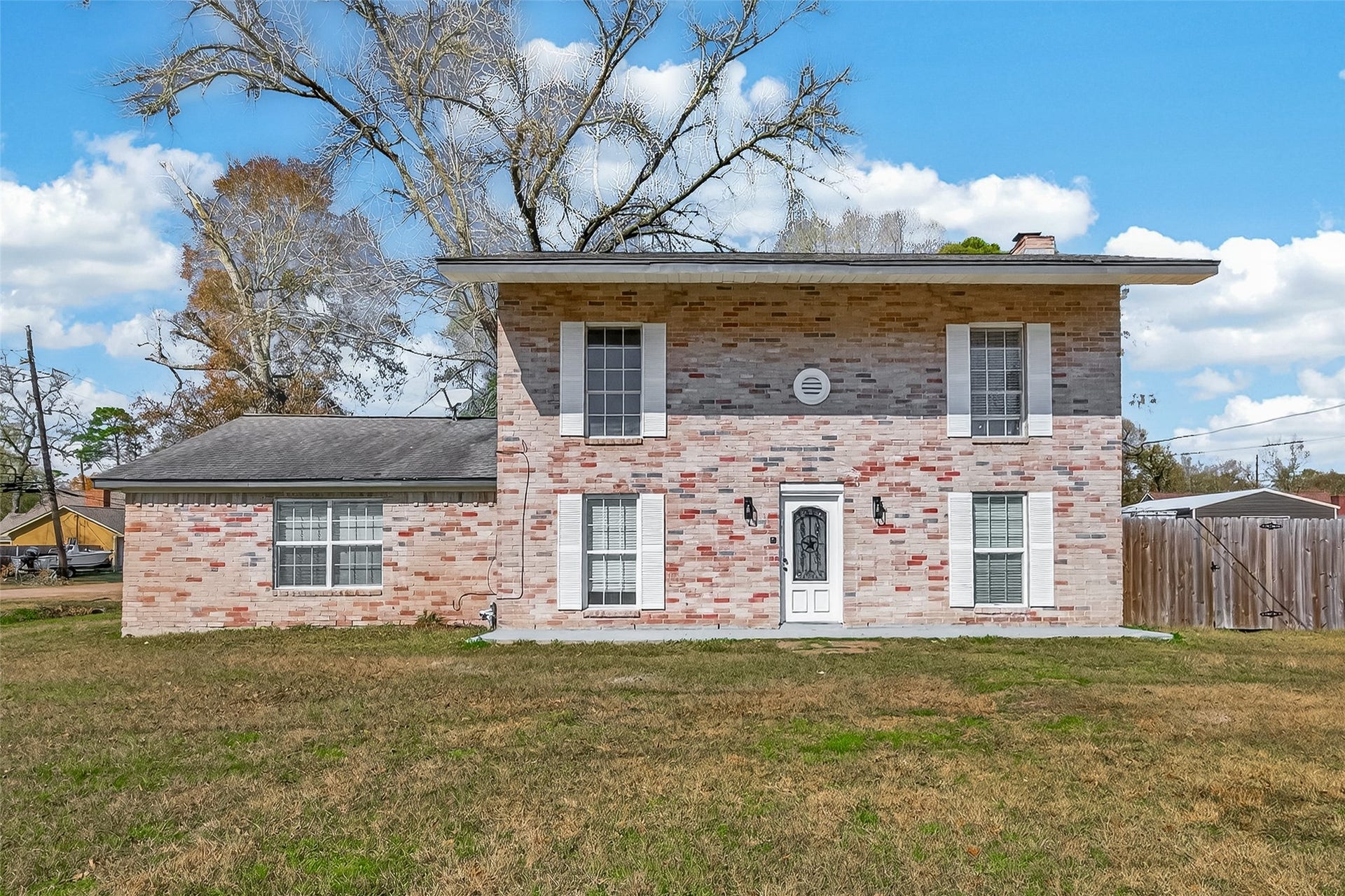 1814 Eagle Point Road, Crosby, TX 77532