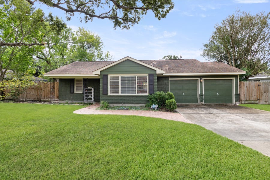 Property photo for 3023 Fairhope Street, Houston, TX