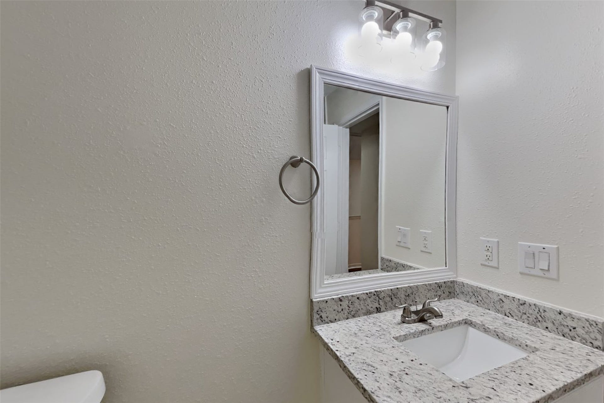 22207 Holly Branch Drive, Tomball, TX 77375 22207 Holly Branch Drive, Tomball, TX 77375