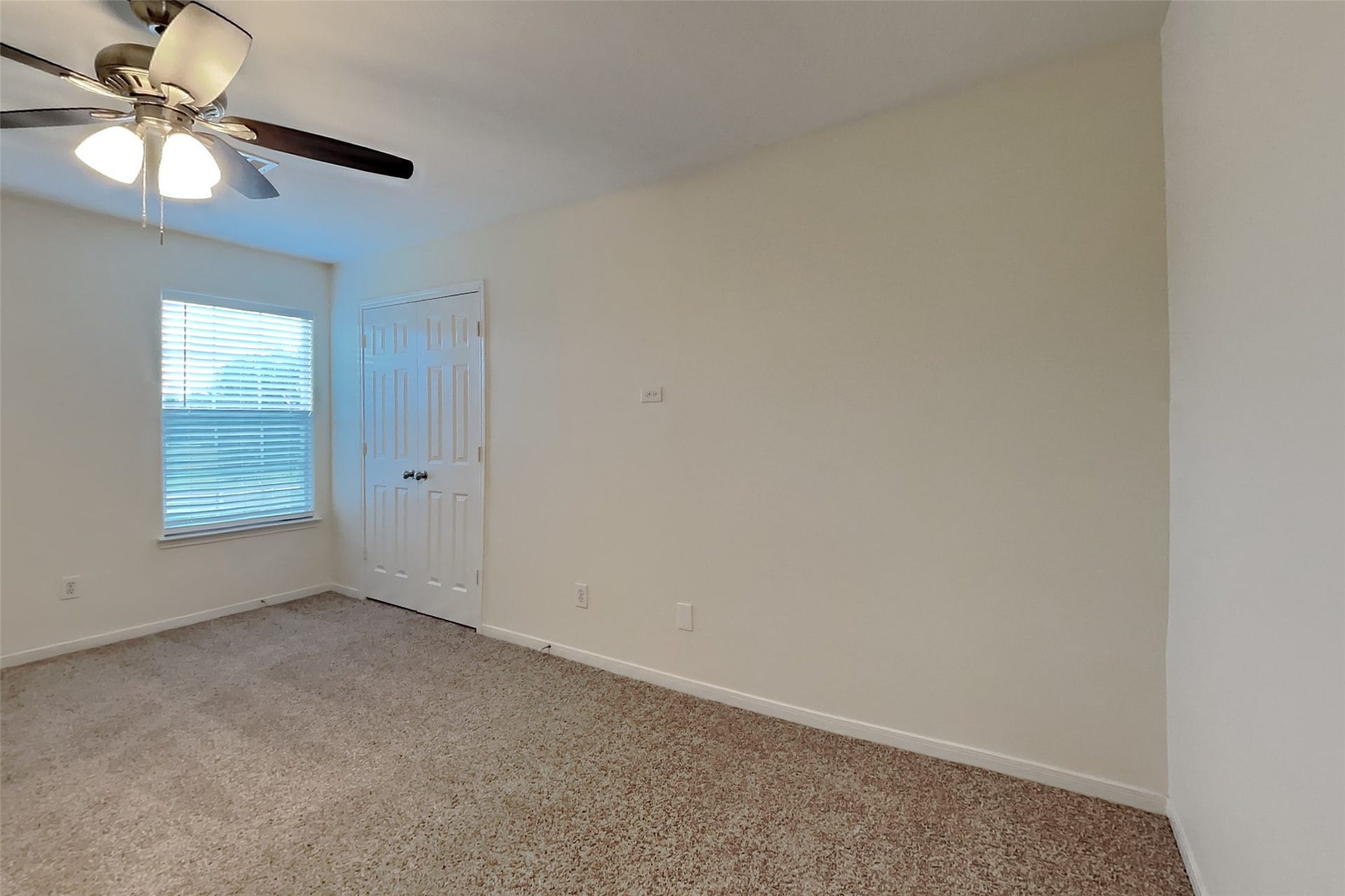 22207 Holly Branch Drive, Tomball, TX 77375 22207 Holly Branch Drive, Tomball, TX 77375