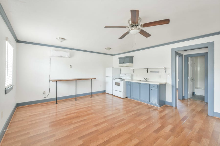 Property photo for 5320 Polk st Street, #17, Houston, TX
