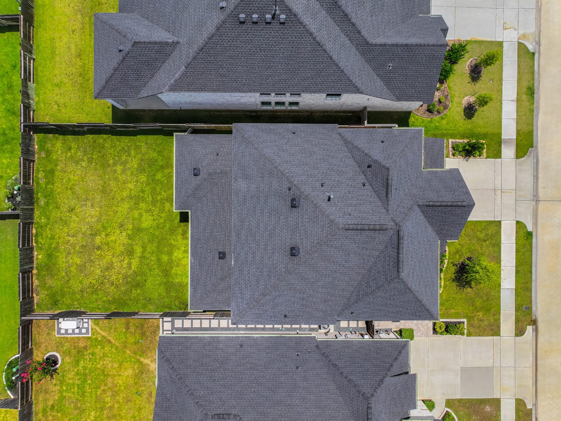 9222 Fury Landing Lane, Tomball, TX 77375 9222 Fury Landing Lane, Tomball, TX 77375