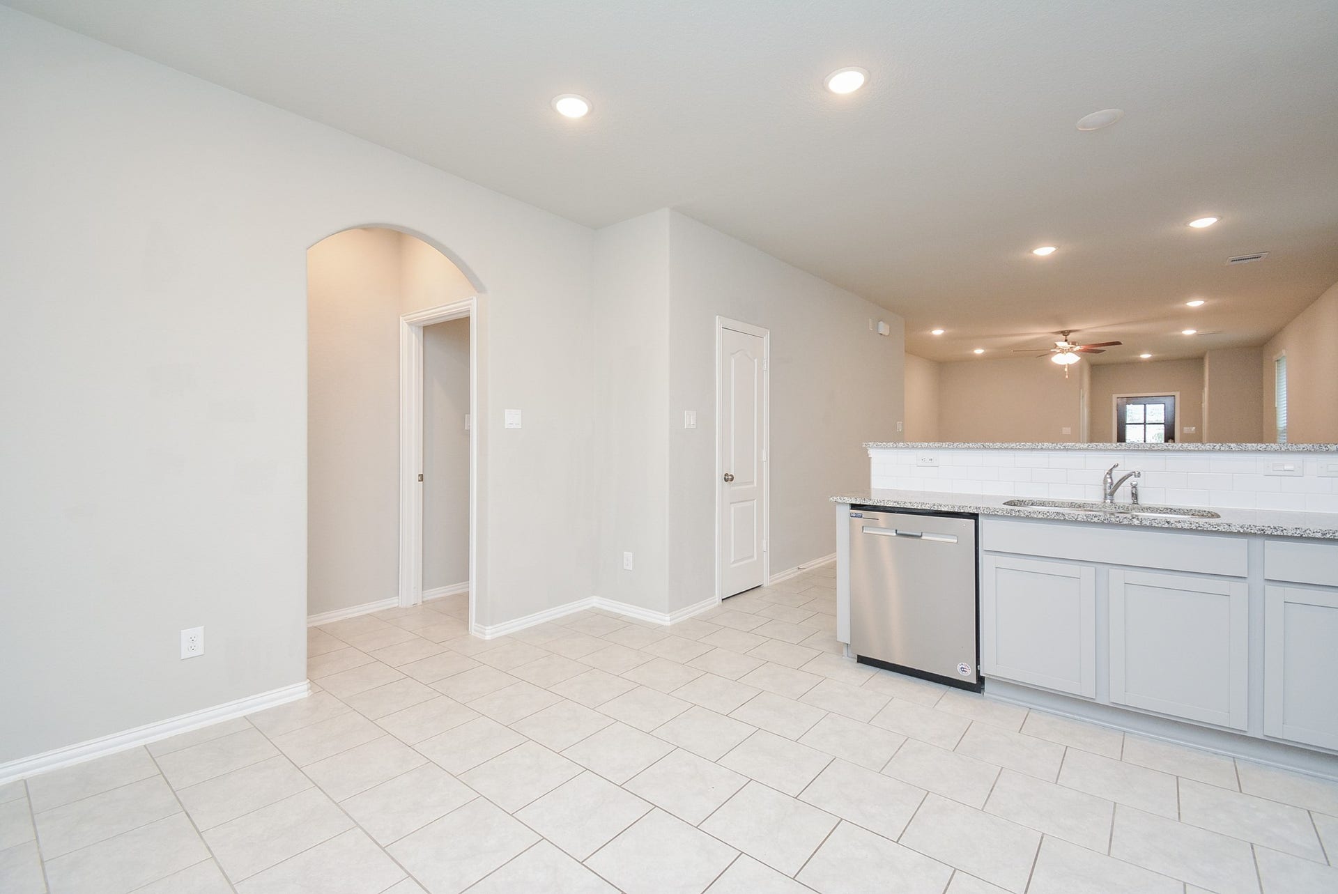7450 French Quarter Court, Fulshear, TX 77441 Traveling to and from common areas and bedrooms is very comfortable.