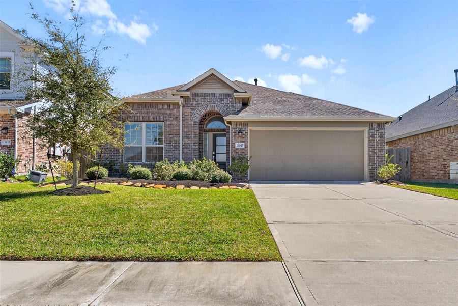 Property photo for 19043 Pinewood Grove Trail, New Caney, TX