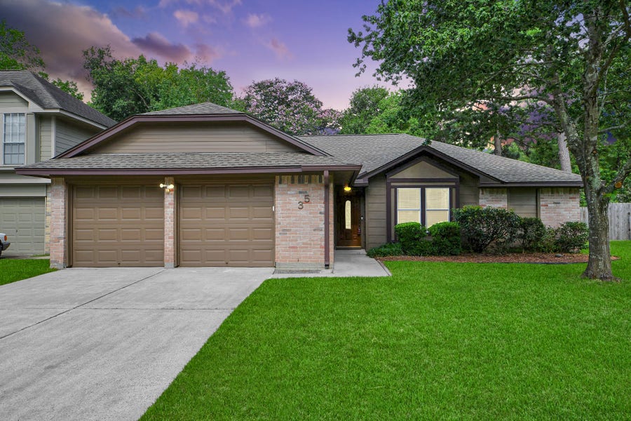 Property photo for 35 N Morningwood Court, The Woodlands, TX