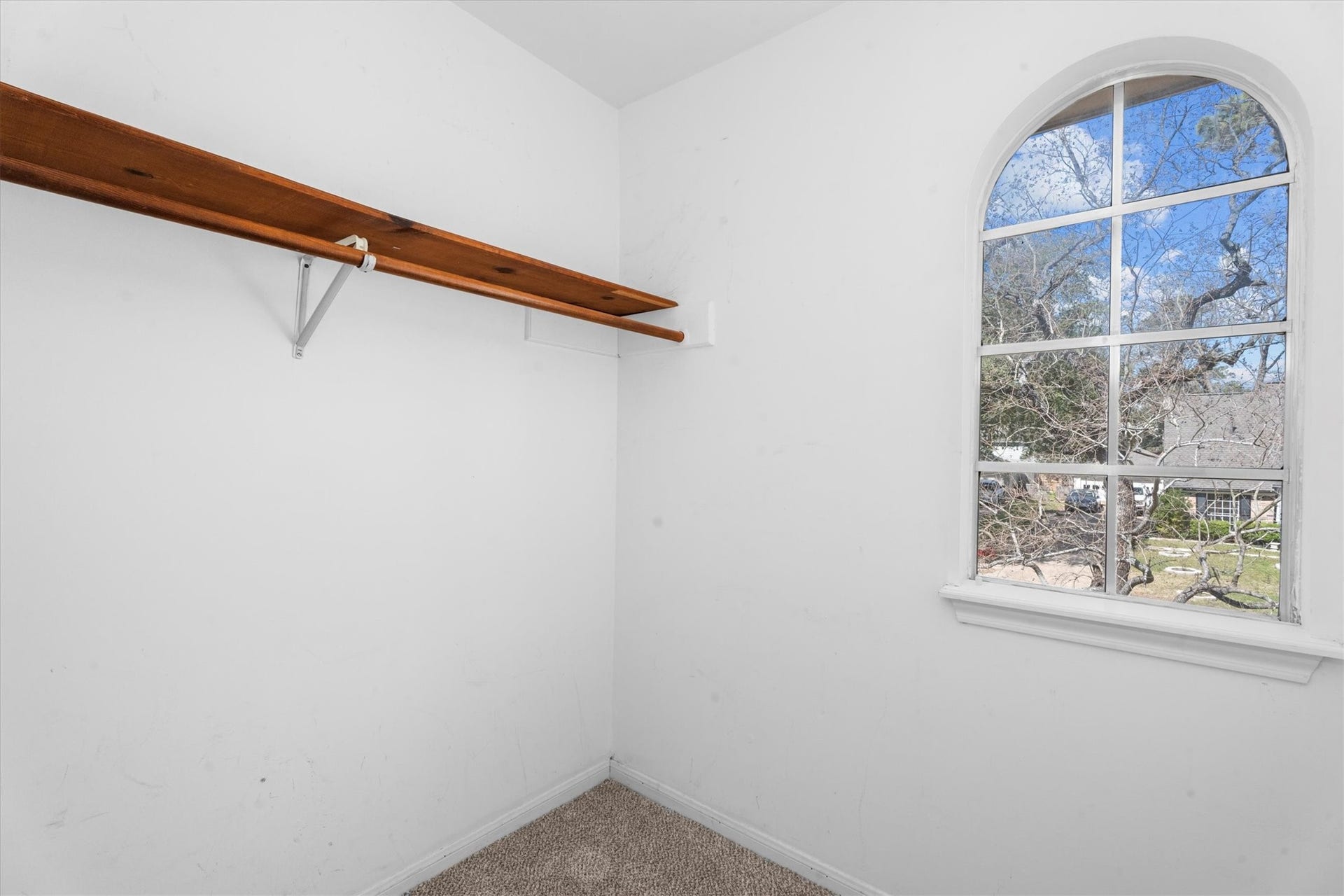 5939 Havenwoods Drive, Houston, TX 77066 Large Locking closet in Primary