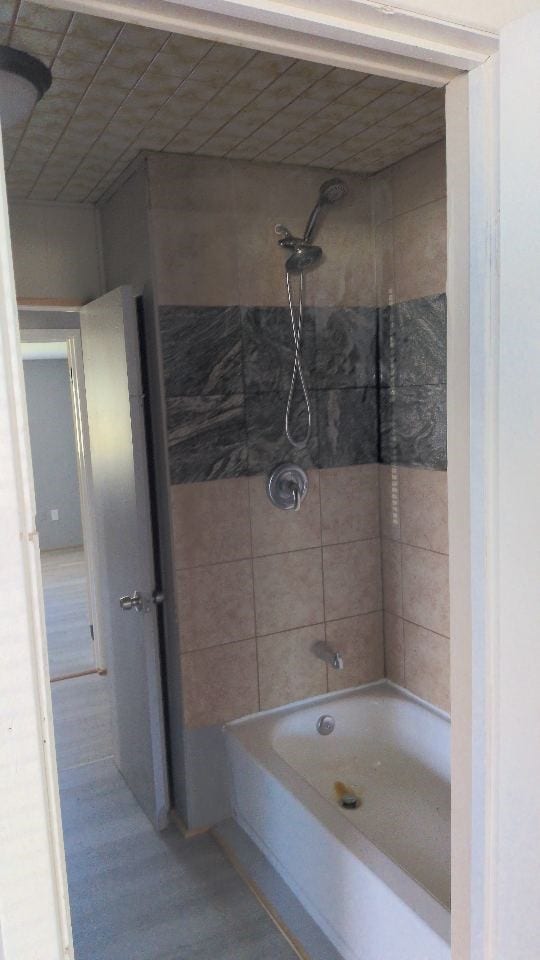 18397 Deer Glen West Drive, Conroe, TX 77302 18397 Deer Glen West Drive, Conroe, TX 77302