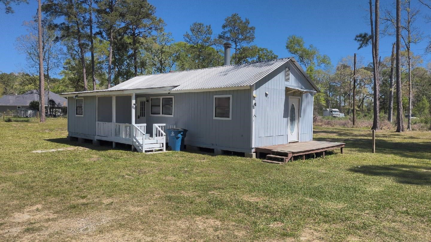 18397 Deer Glen West Drive, Conroe, TX 77302 18397 Deer Glen West Drive, Conroe, TX 77302
