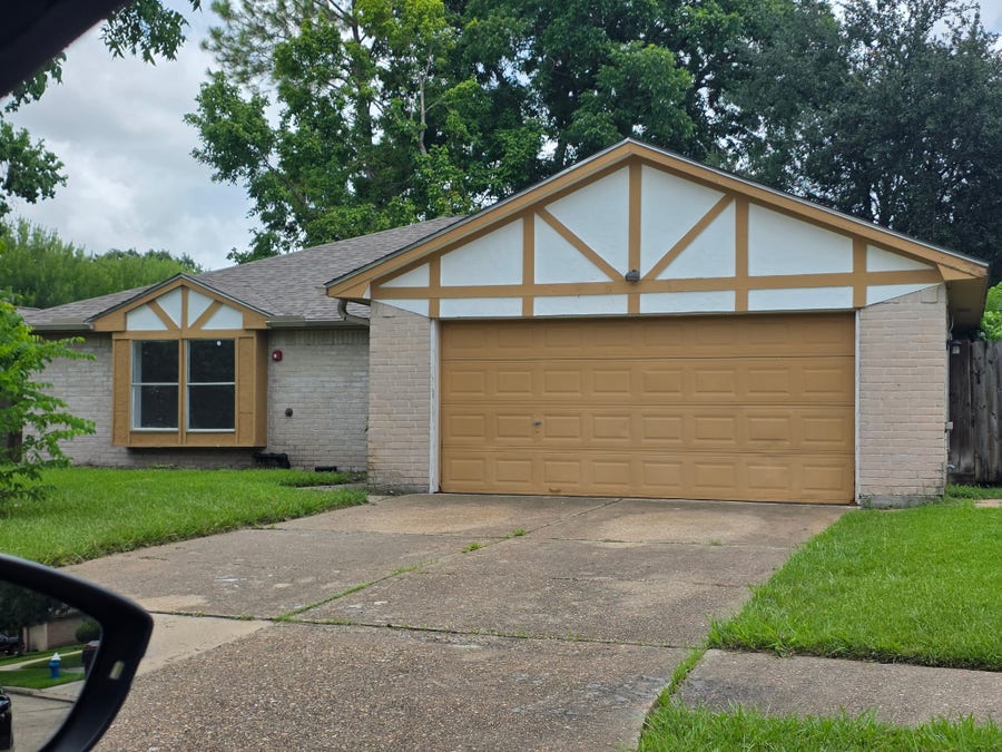 Property photo for 7507 Hablo Drive, Houston, TX