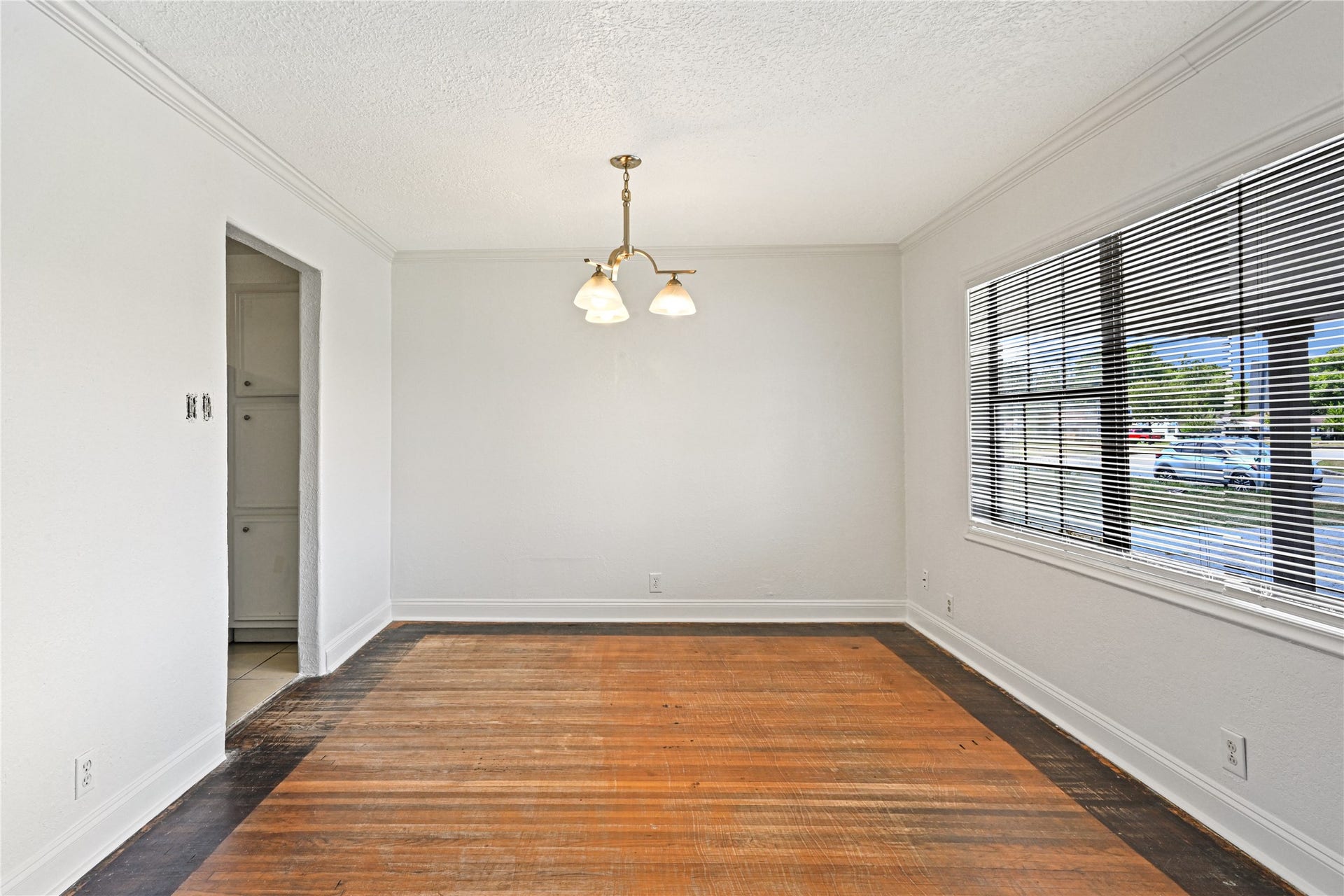 119 West Avenue, Pasadena, TX 77502 119 West Avenue, Pasadena, TX 77502