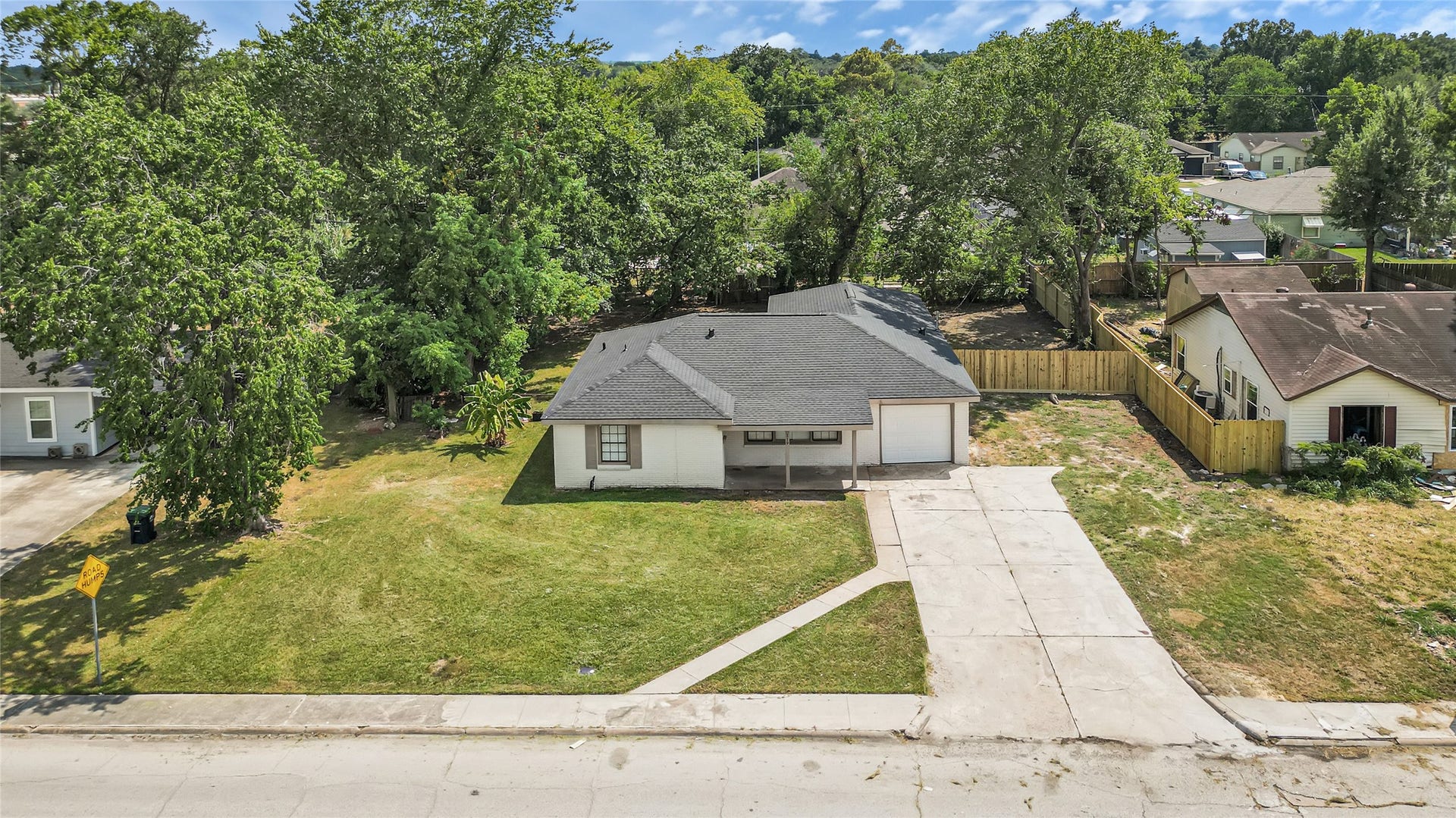 119 West Avenue, Pasadena, TX 77502 119 West Avenue, Pasadena, TX 77502