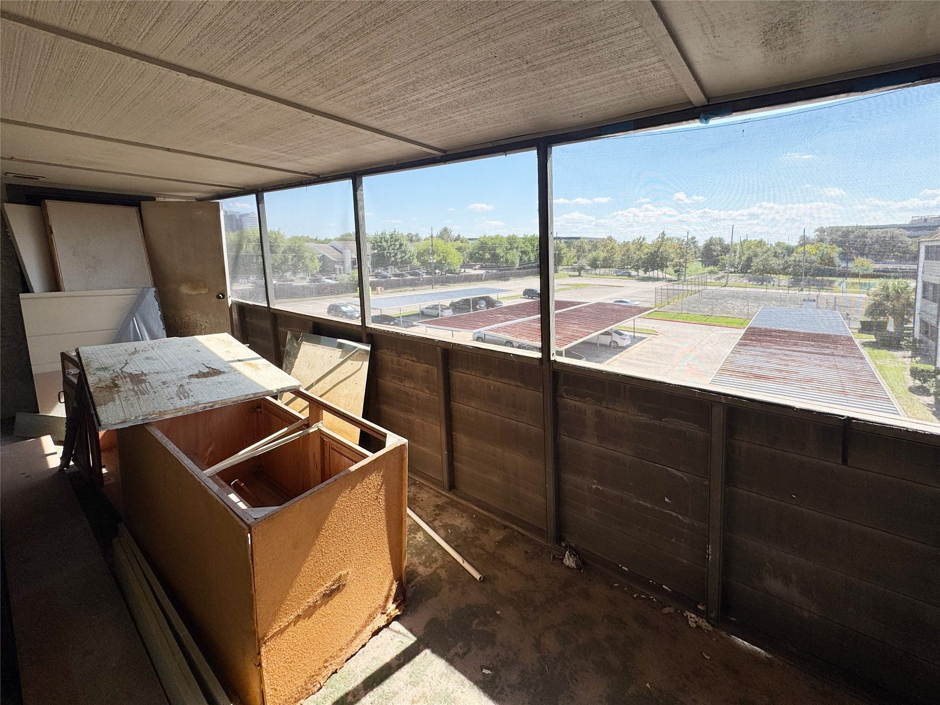 3025 Walnut Bend Lane, #34, Houston, TX 77042 Balcony