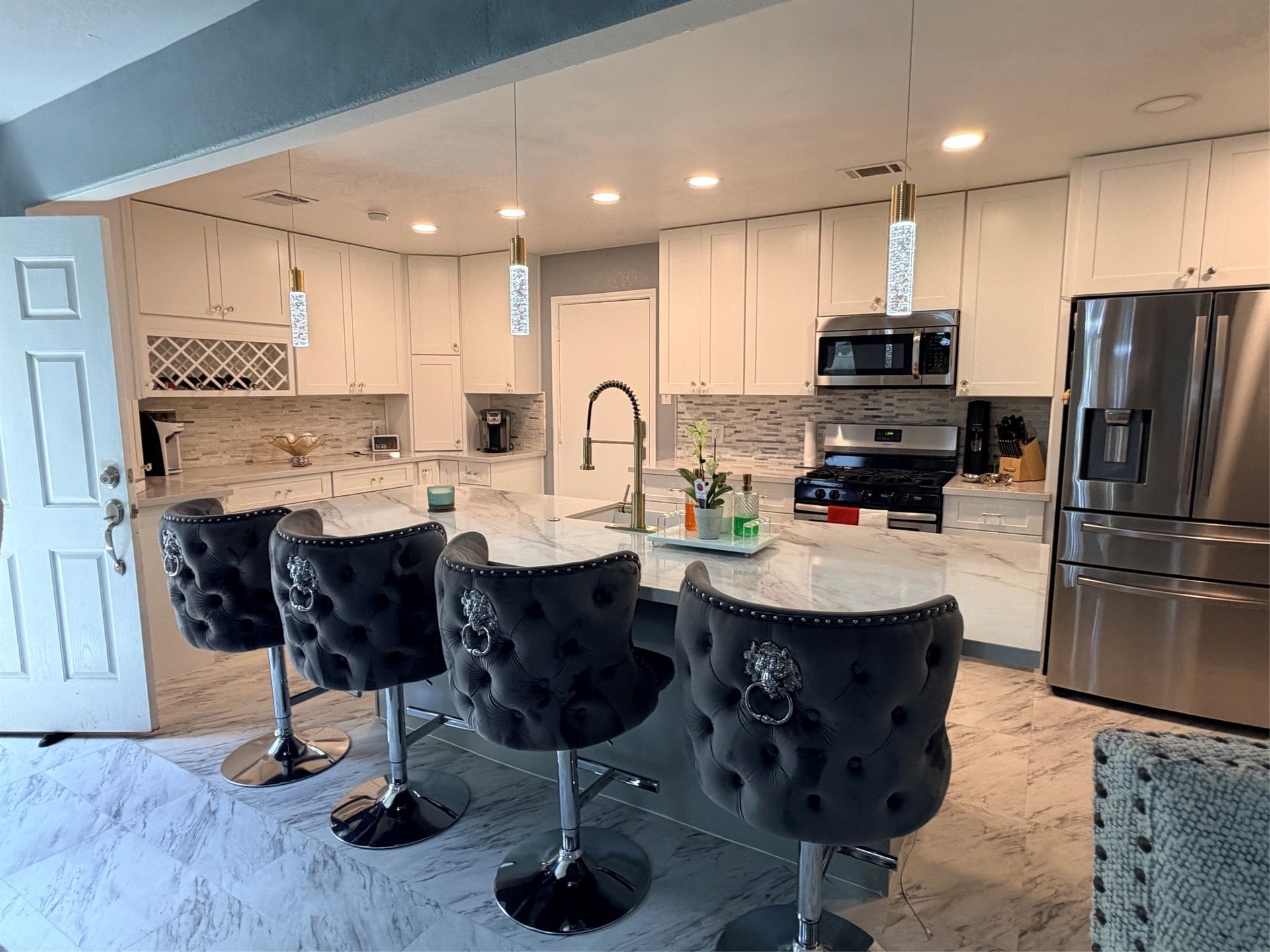118 Highland Street, Texas City, TX 77591 Kitchen
