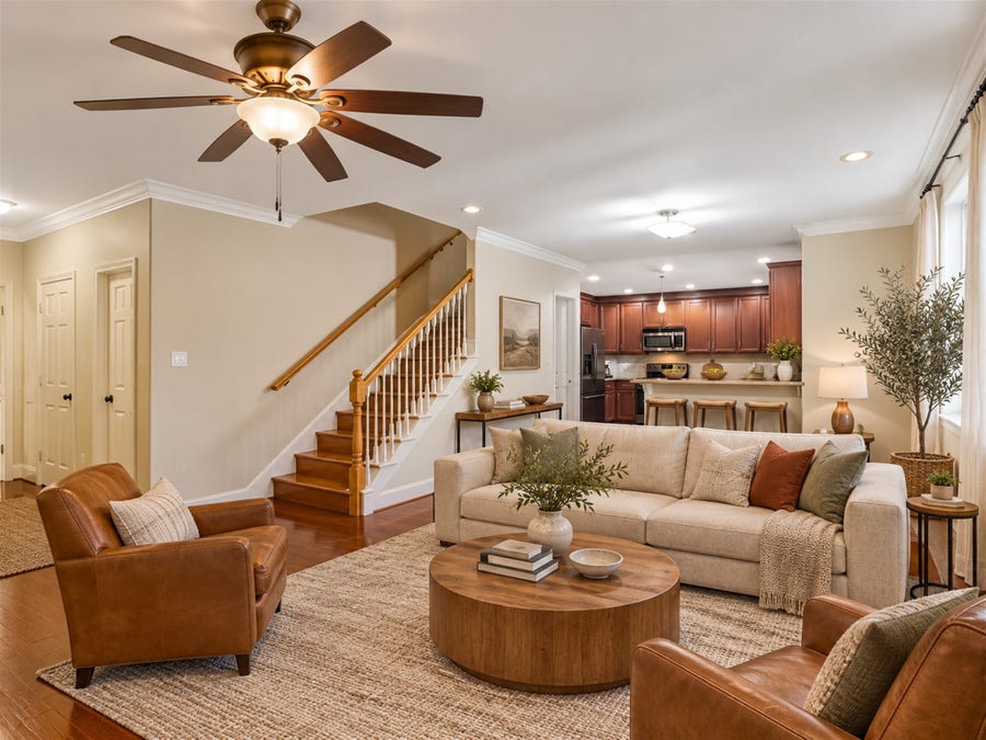 Property photo for 1430 W 24th Street, Houston, TX