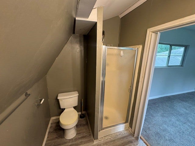 1607 W HOUSTON DR, La Marque, TX 77568 Apartment Bathroom