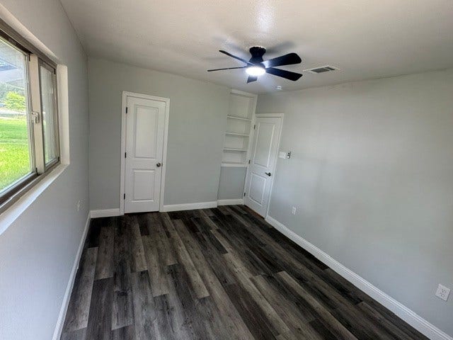 1607 W HOUSTON DR, La Marque, TX 77568 Bedroom 3