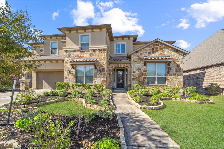 Property photo for 19031 Kimber Creek Lane, Cypress, TX