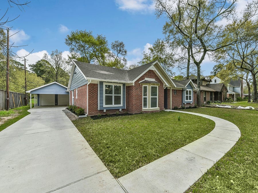 Property photo for 19322 Whitewood Drive, Spring, TX