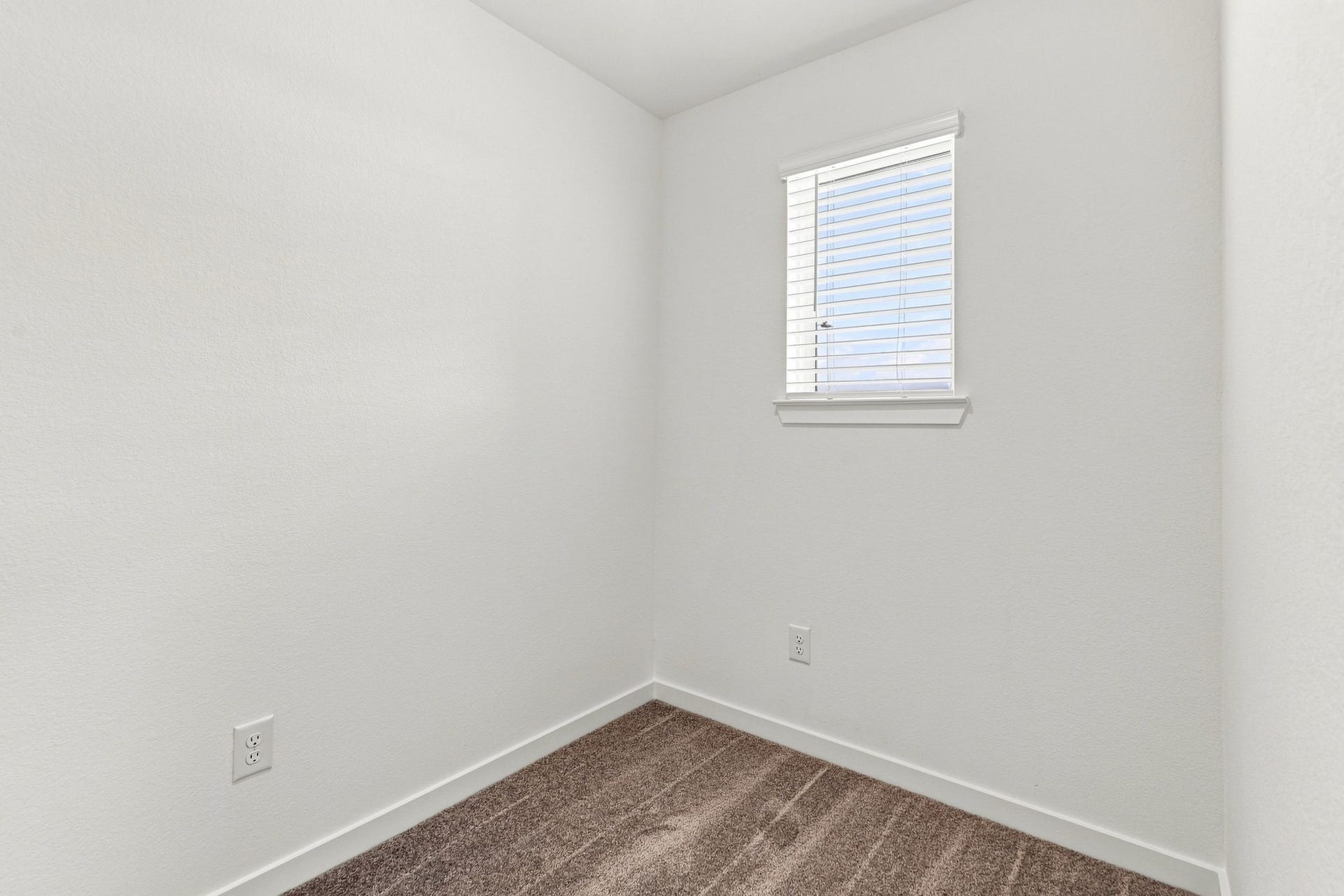 139 High Life Crossing, Richmond, TX 77469 Cozy reading nook tucked beside the upstairs game room.