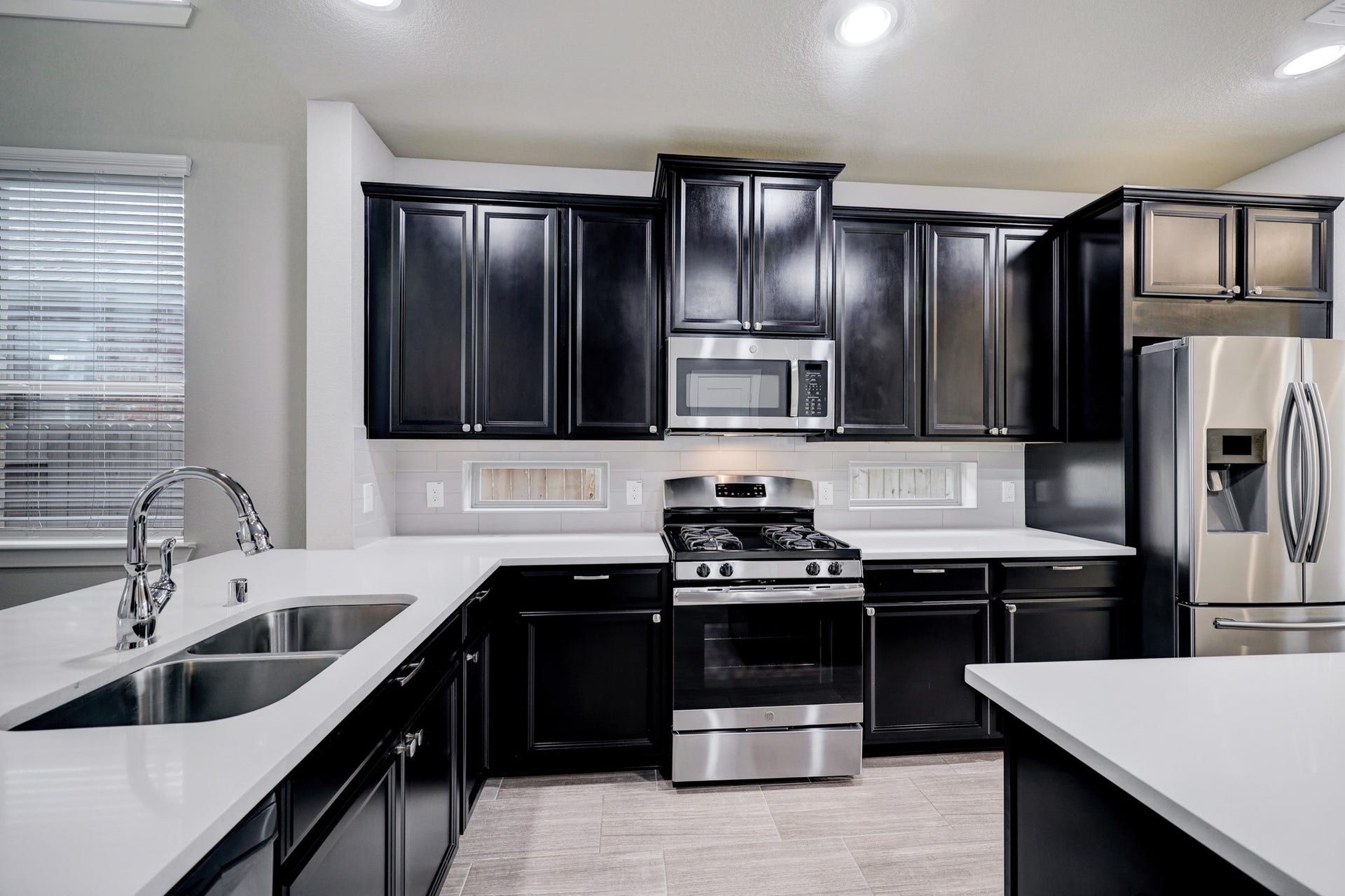 29821 Dovetail Bluff Lane, Spring, TX 77386 29821 Dovetail Bluff Lane, Spring, TX 77386