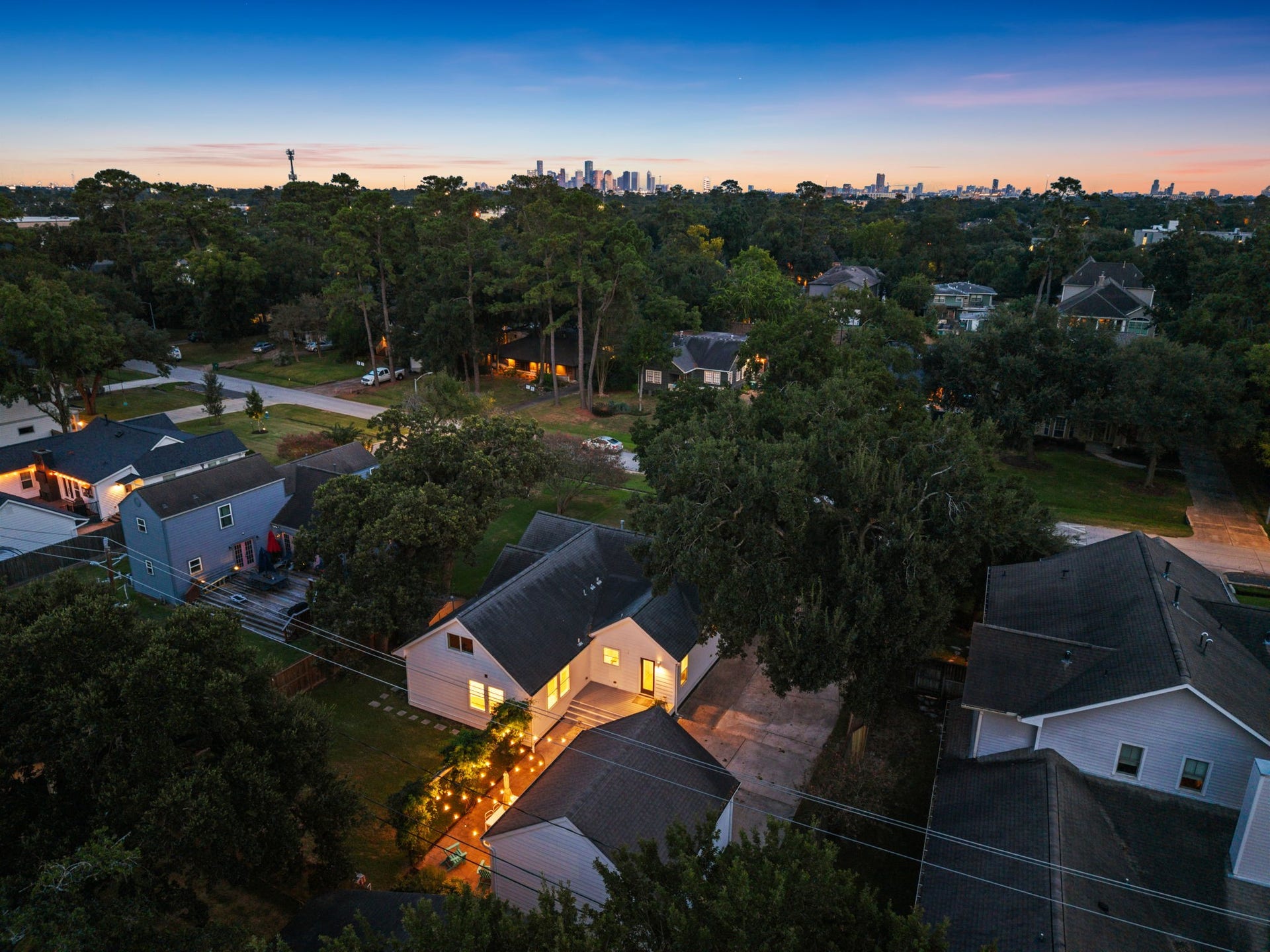 742 W 42nd Street, Houston, TX 77018