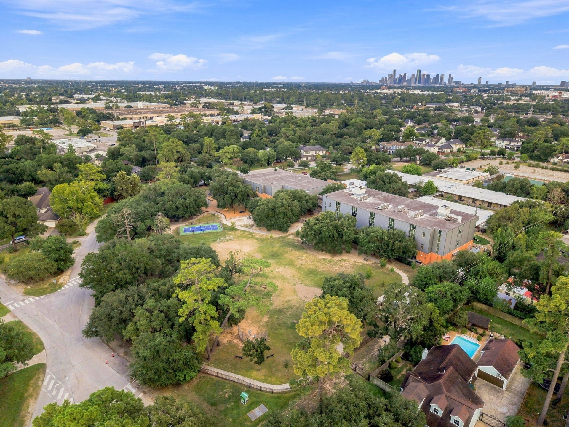 742 W 42nd Street, Houston, TX 77018