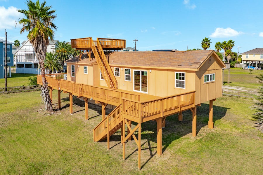 Property photo for 4120 Oleander Drive, Galveston, TX