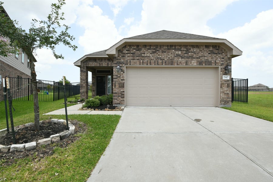 Property photo for 2142 Open Prairie Drive, La Marque, TX