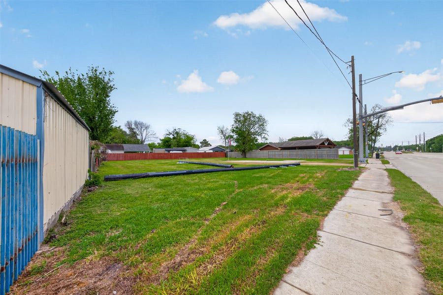 Property photo for 11902 Crosby Lynchburg Road, Crosby, TX