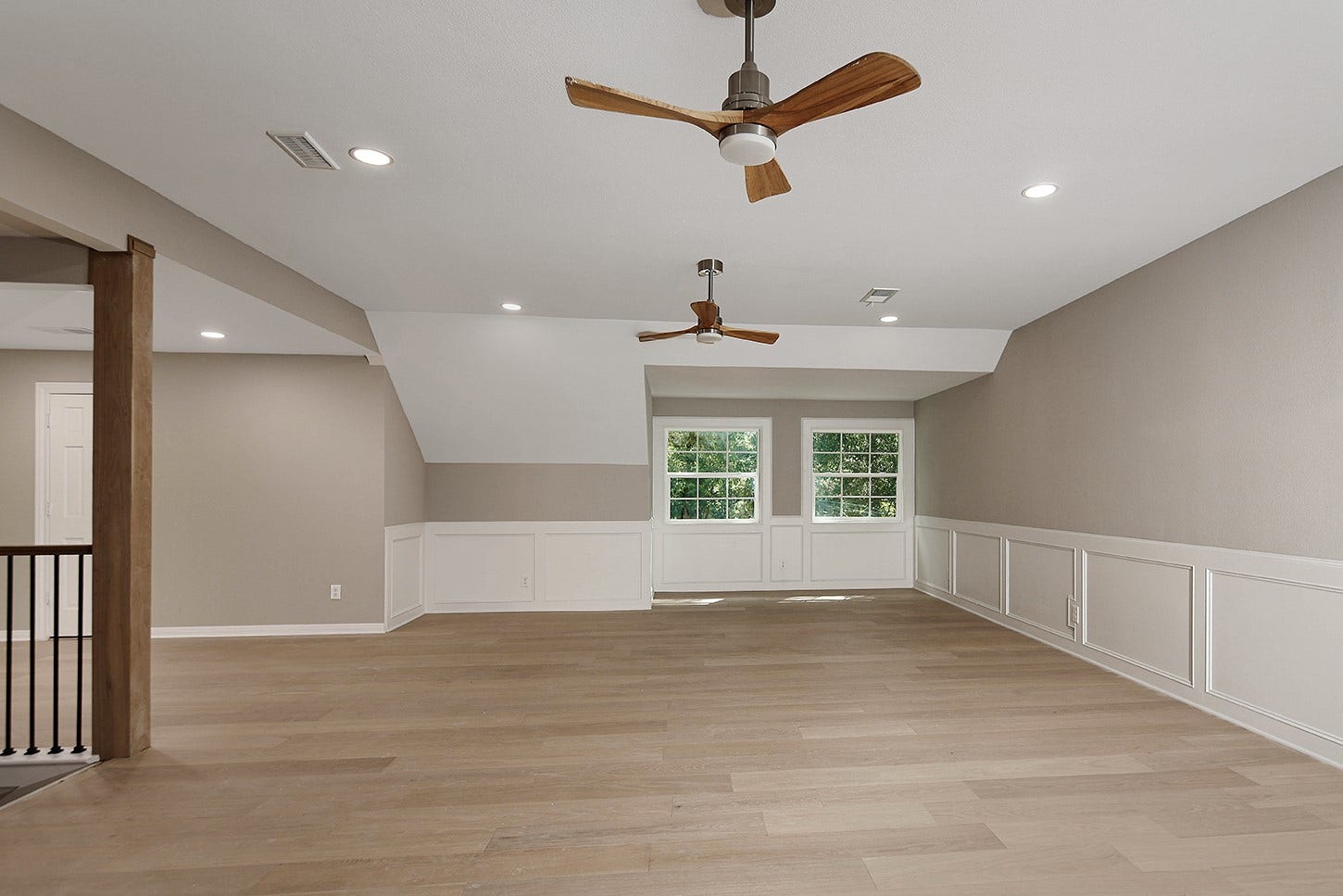 6 Misty Point, The Woodlands, TX 77380 6 Misty Point, The Woodlands, TX 77380