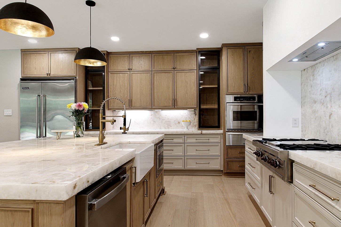 6 Misty Point, The Woodlands, TX 77380 6 Misty Point, The Woodlands, TX 77380