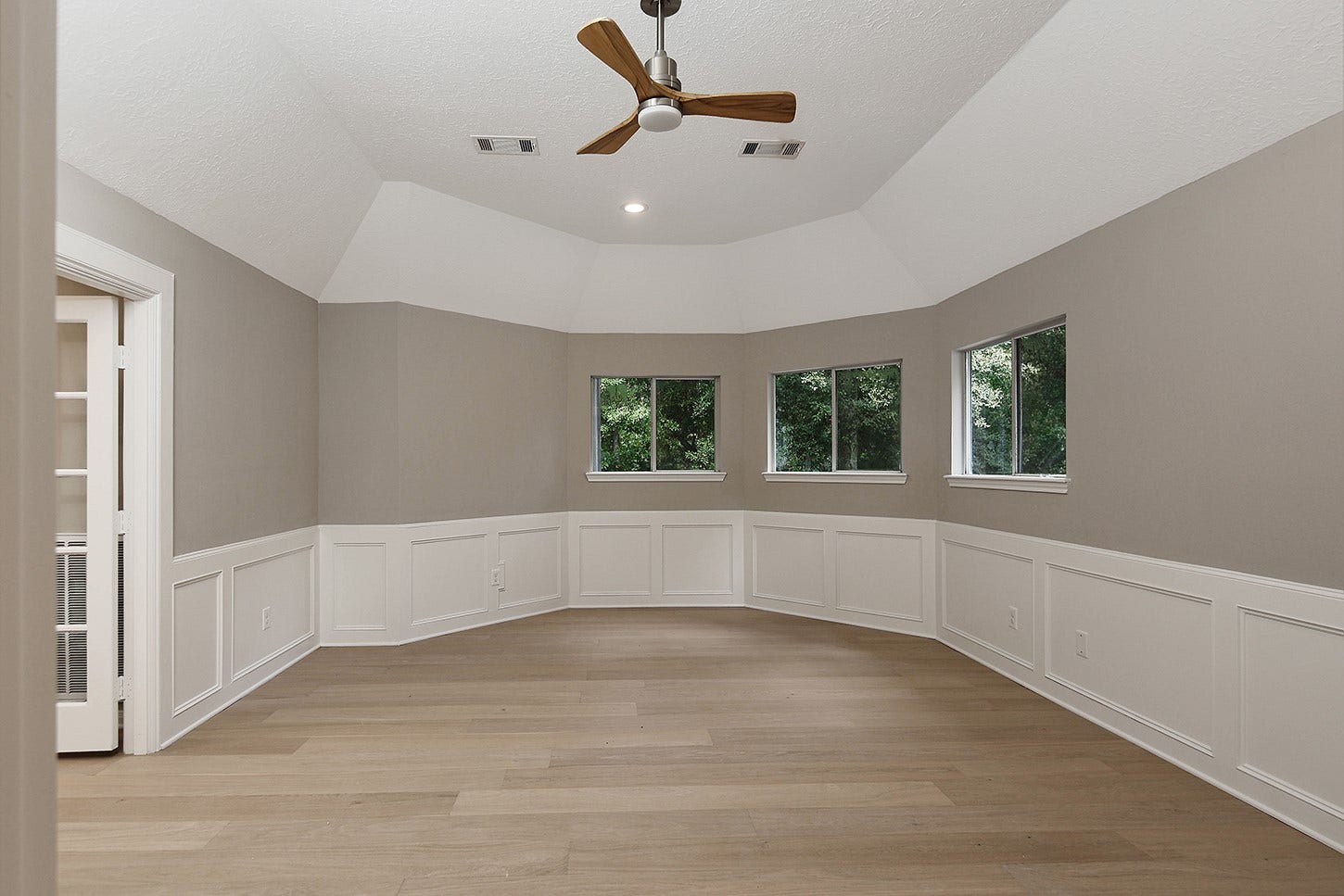 6 Misty Point, The Woodlands, TX 77380 6 Misty Point, The Woodlands, TX 77380
